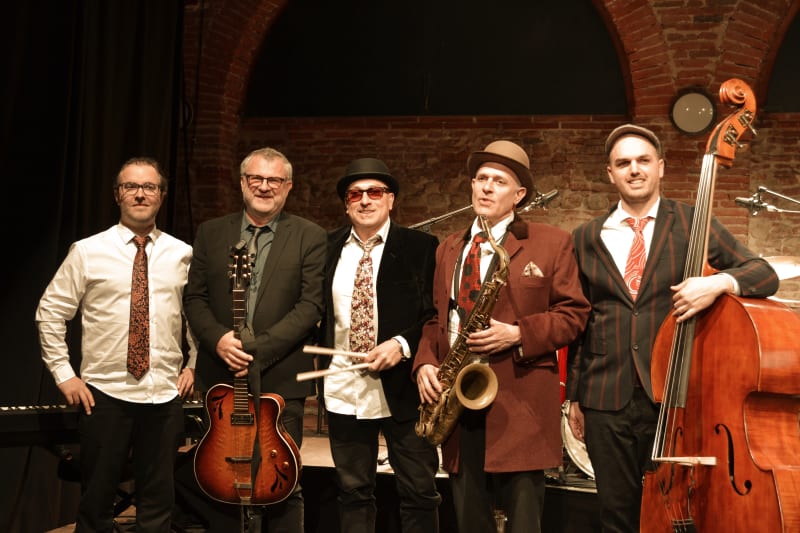 Gavin Hackett Quintet