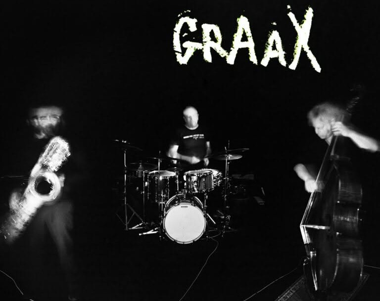GrAaX : le trio saxbasse, contrebasse et… basseterie !
