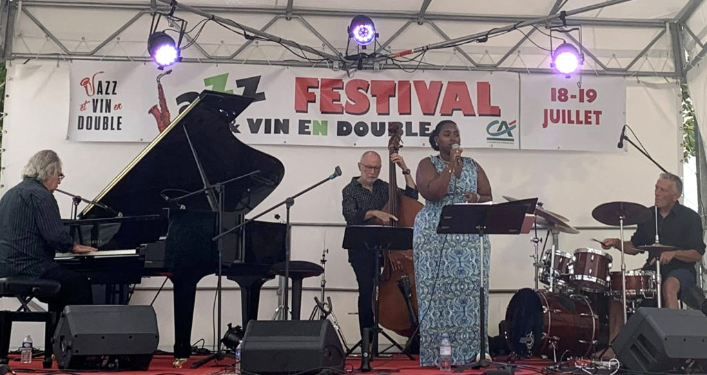 Paul Viudes Trio featuring Célia Bernard
