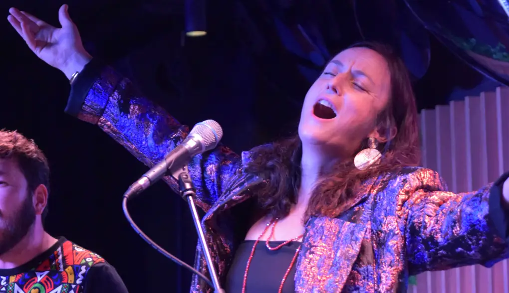 Ninon Valder – « en Mi Corazon » – Ninon Valder / Sebastian Cordero
