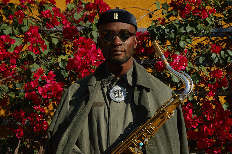 Isaiah Collier « Plays Coltrane »