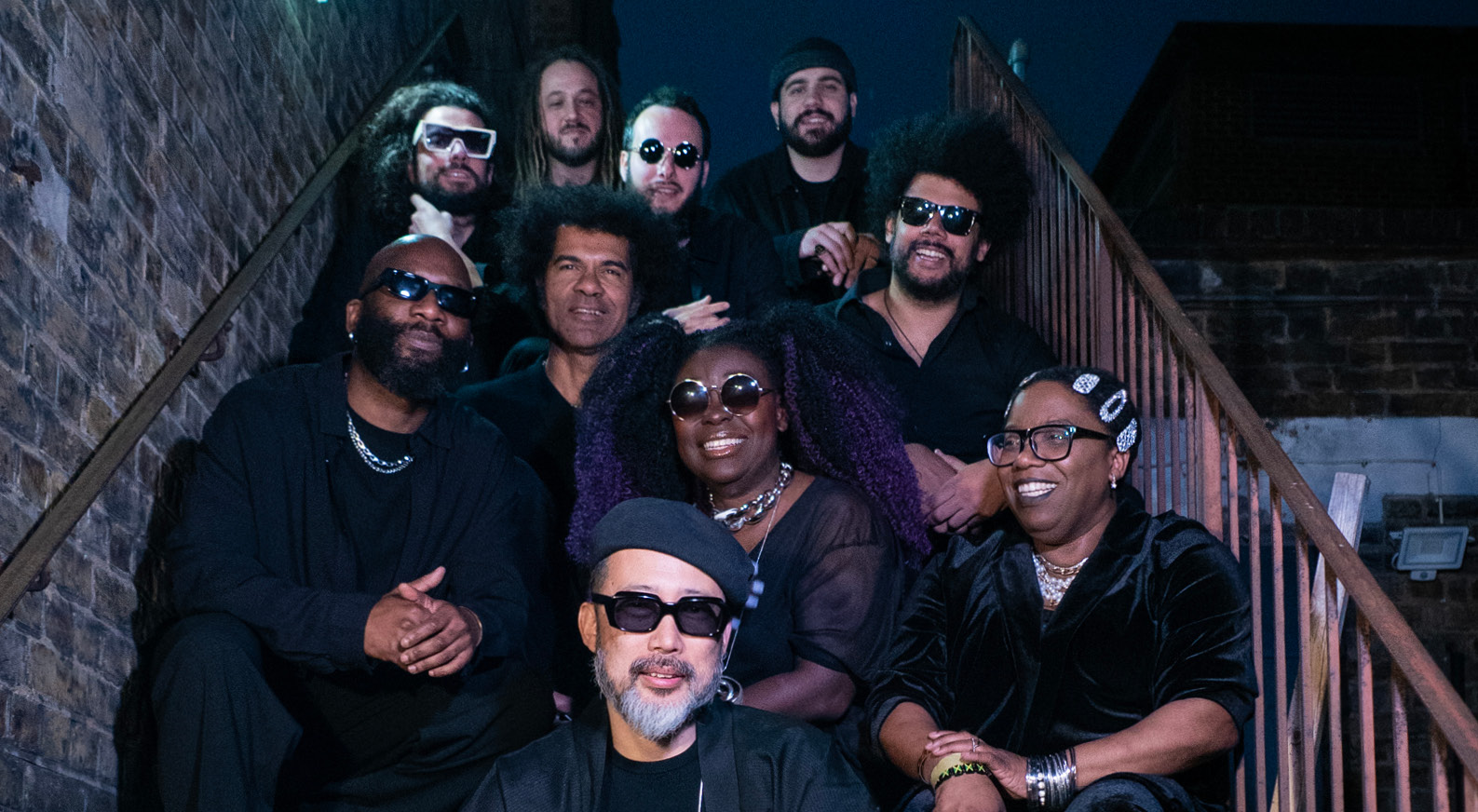 Kyoto Jazz Massive avec Echoes Of A New Dawn Orchestra