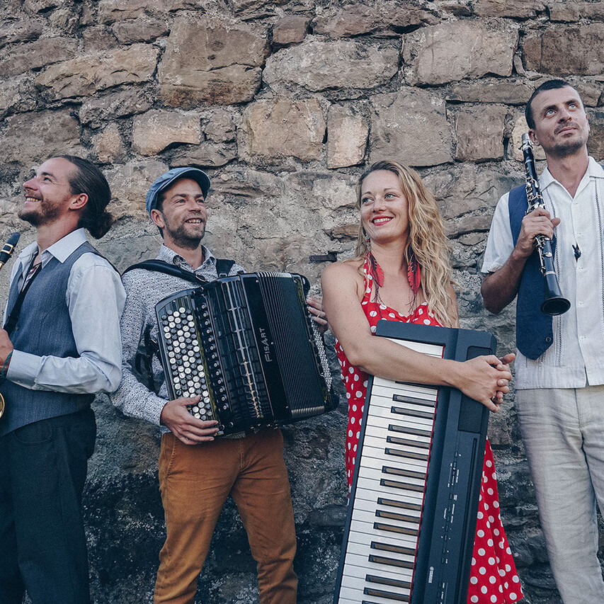 Pandas Royals — Jazz, Chanson