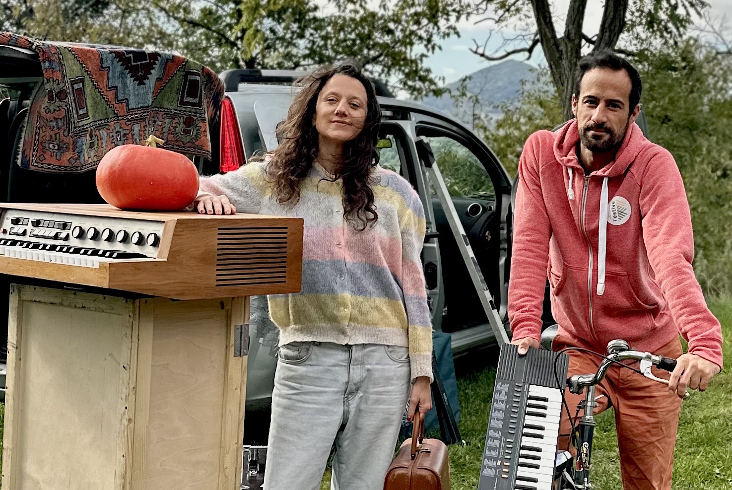 Leïla Martial & Elie Dufour — « Karma Bazar »